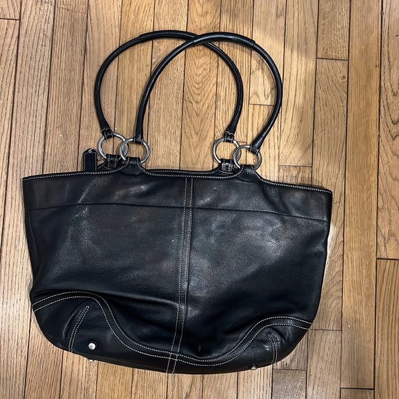 Black Coach purse - Picture 8 of 8